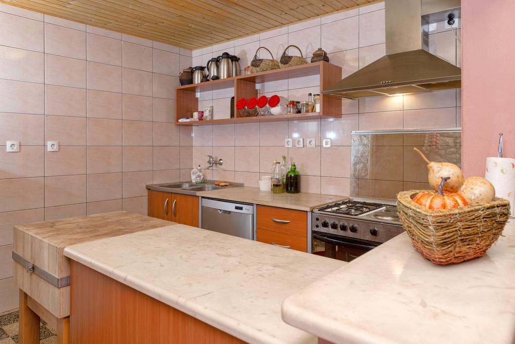 Holiday Home Leonida Jelsa  Εξωτερικό φωτογραφία