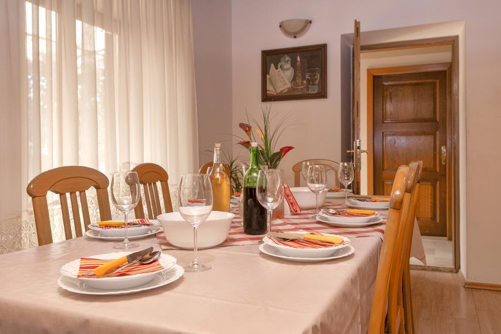 Holiday Home Leonida Jelsa  Εξωτερικό φωτογραφία