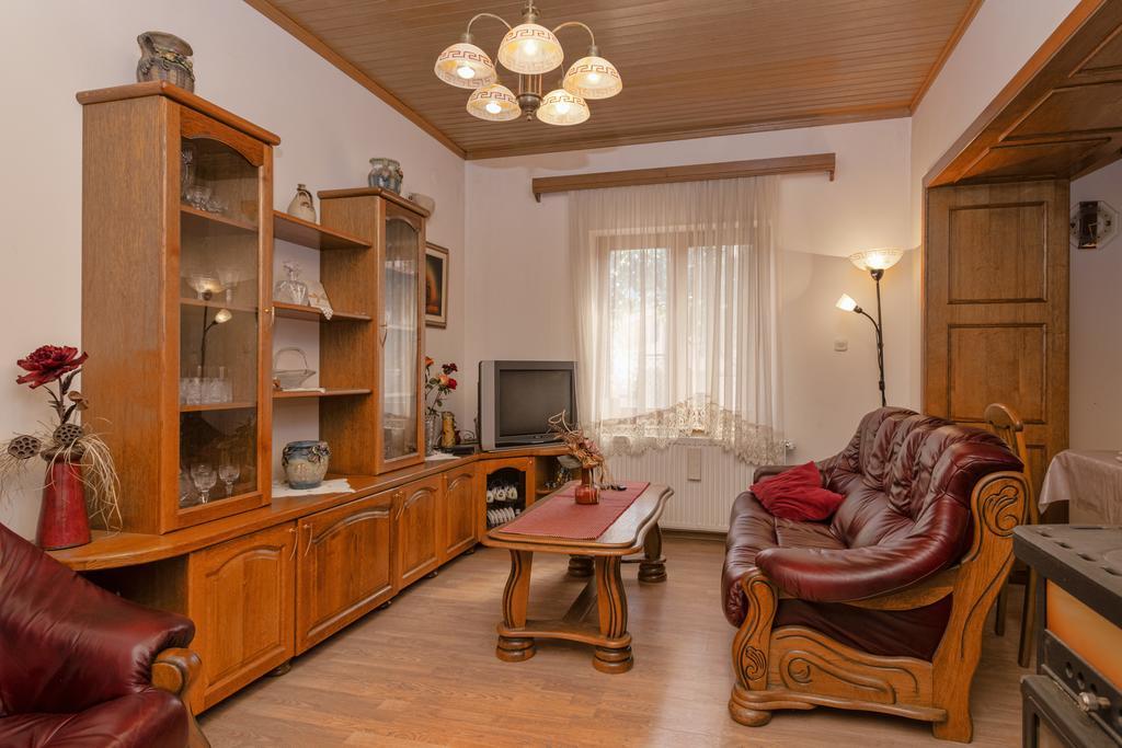Holiday Home Leonida Jelsa  Εξωτερικό φωτογραφία