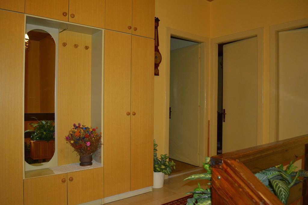Holiday Home Leonida Jelsa  Εξωτερικό φωτογραφία